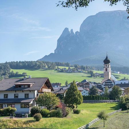 Hubertus Dolomites Aparthotel Fiè Kültér fotó