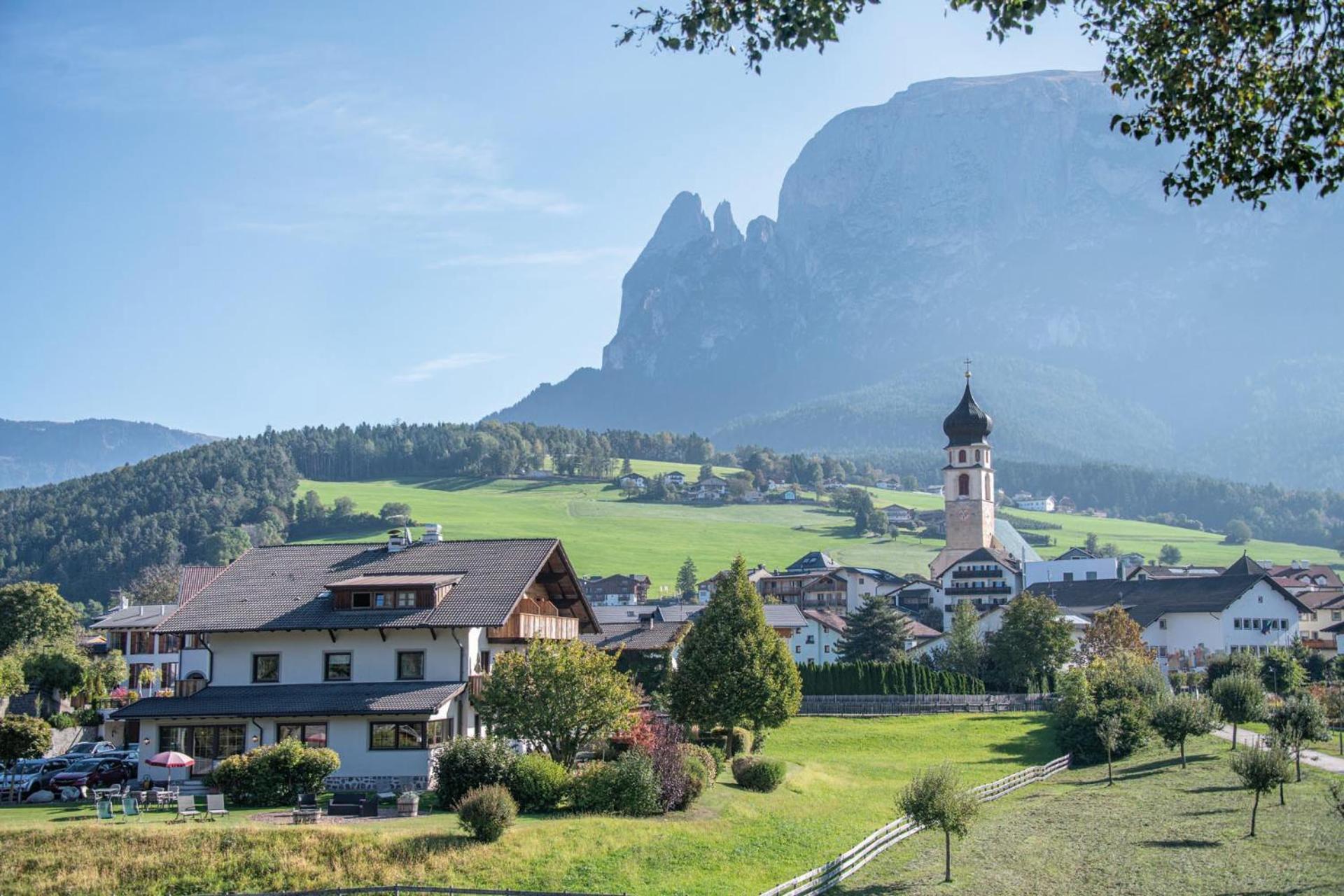 Hubertus Dolomites Aparthotel Fiè Kültér fotó